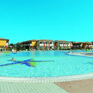 Villaggio Ai Pini Aparthotel